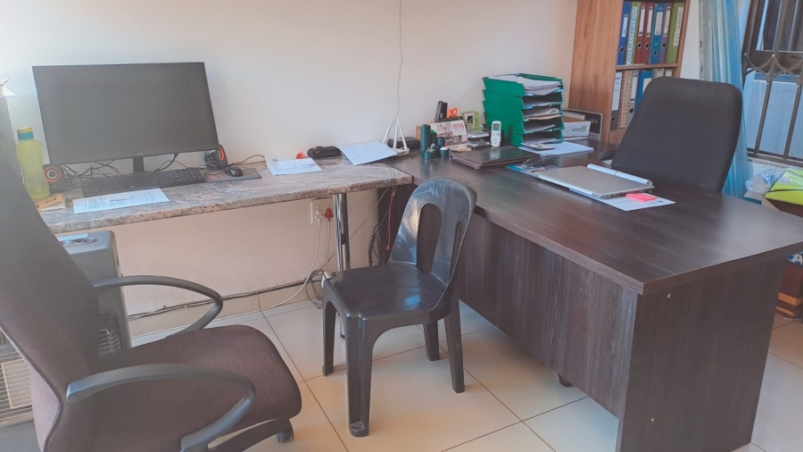 3 Bedroom Property for Sale in Ikageng North West